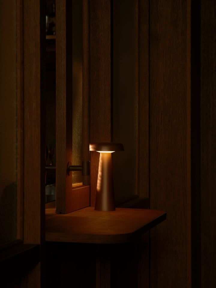 Arcello | Table lamp | Brunished brass