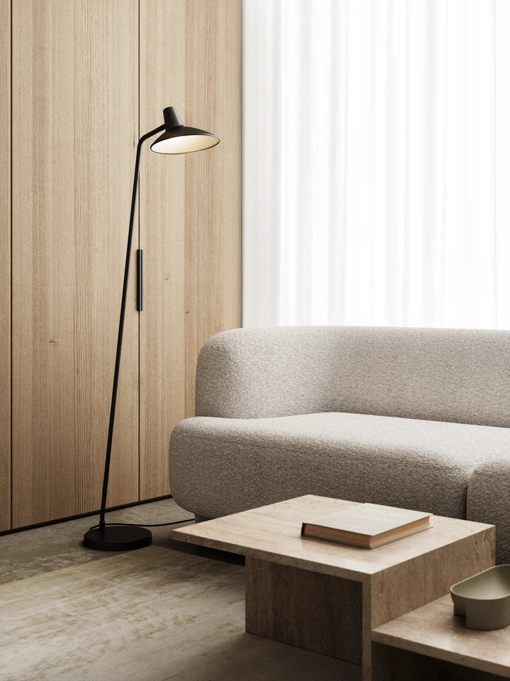 Darci | Floor lamp | Black