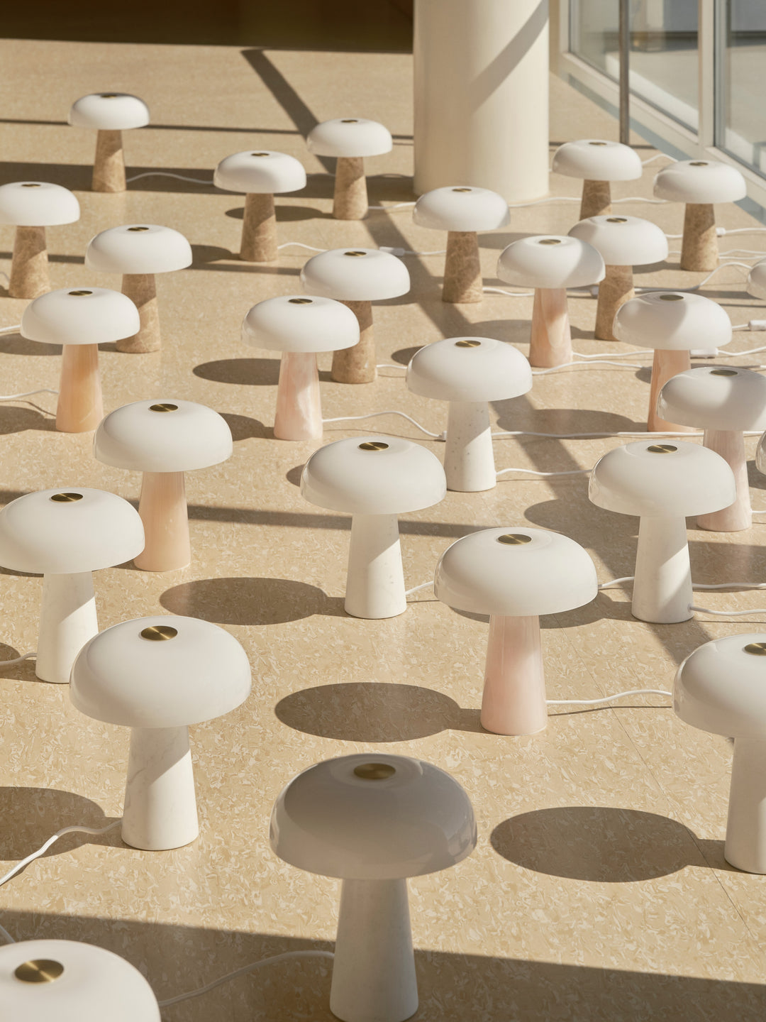 Glossy Mini | Table lamp | Beige