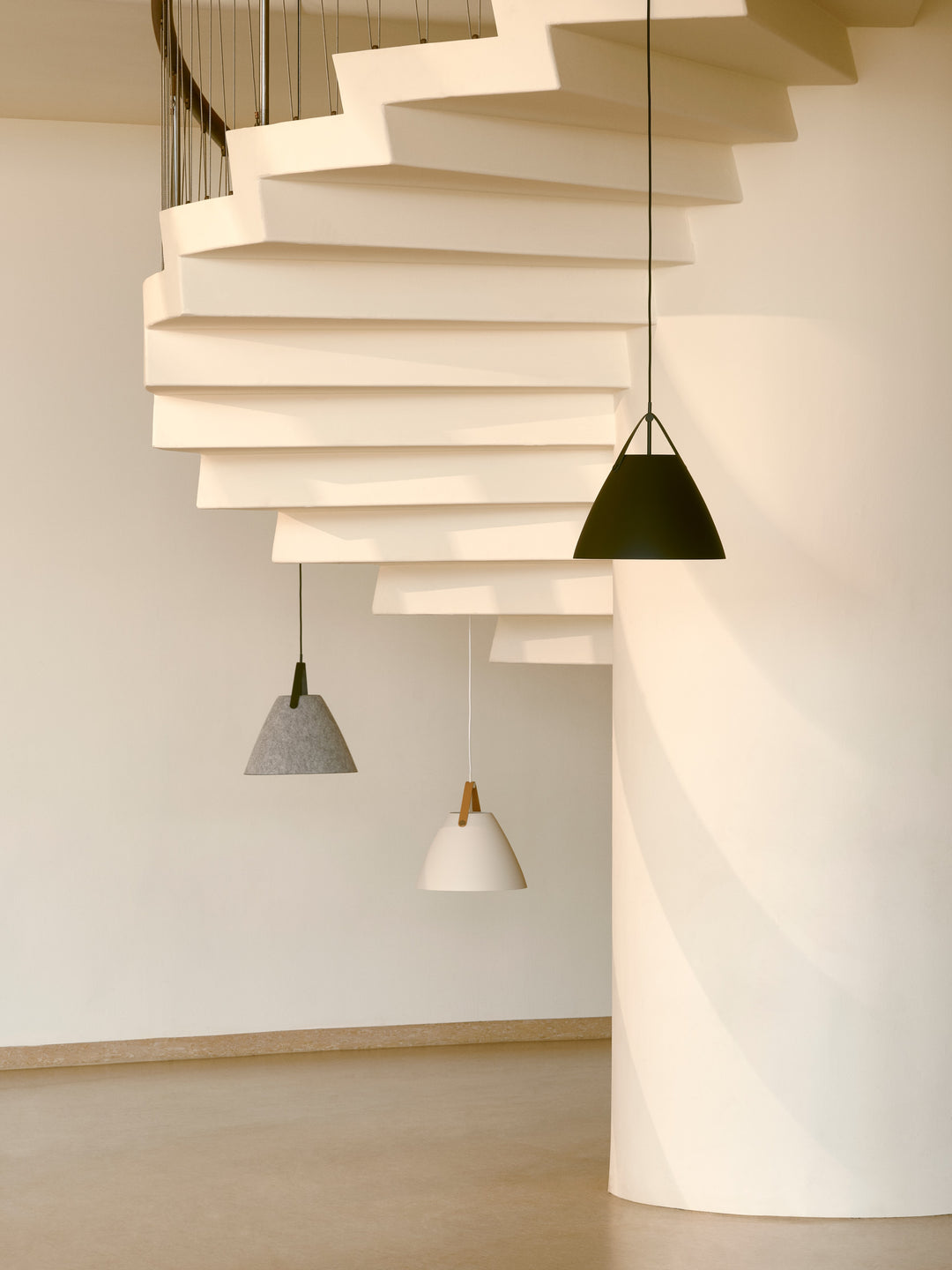 Strap 36 | Pendant | Light grey