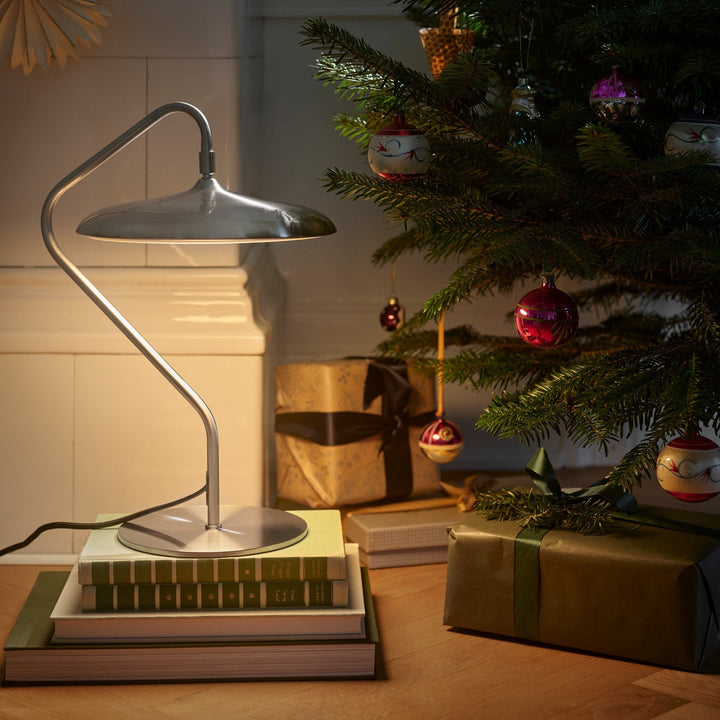 Artist | Table lamp | Stainless steel