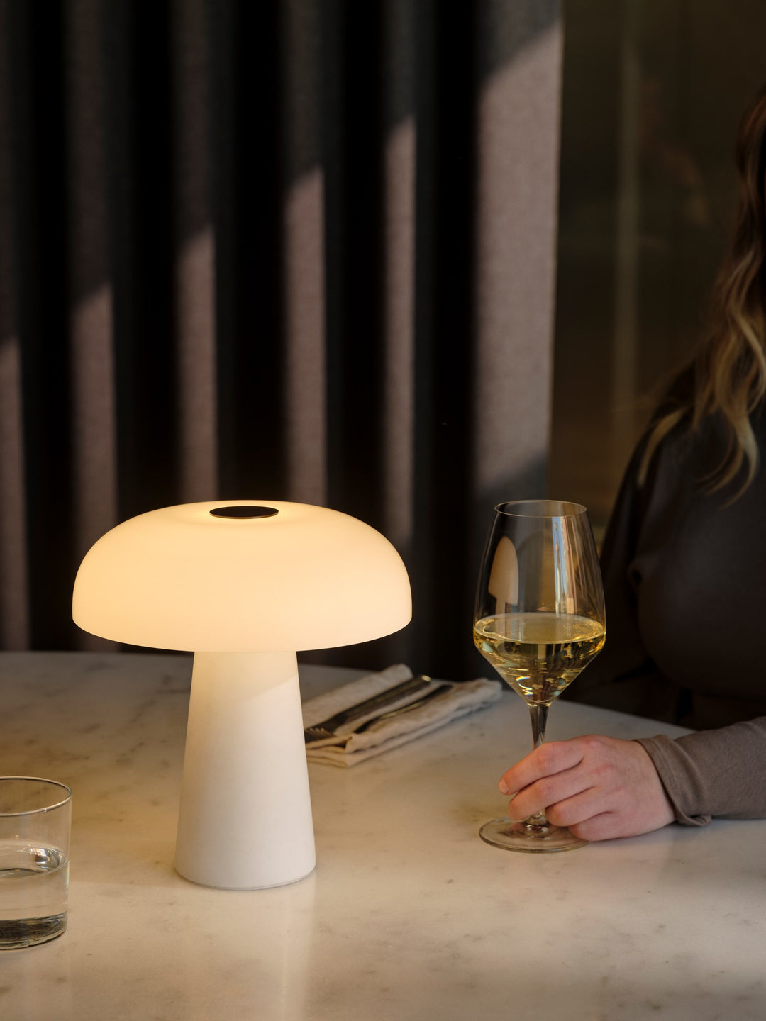 Portable Glossy Mini | Table lamp | White