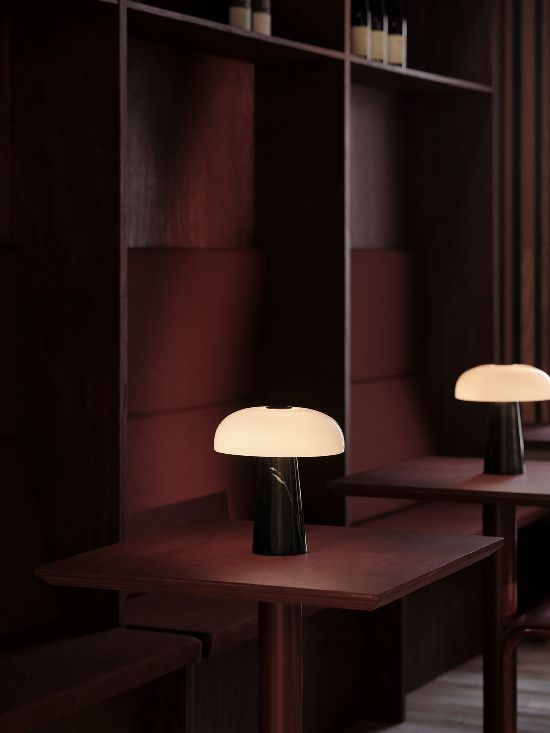 Portable Glossy Mini | Table lamp | Black