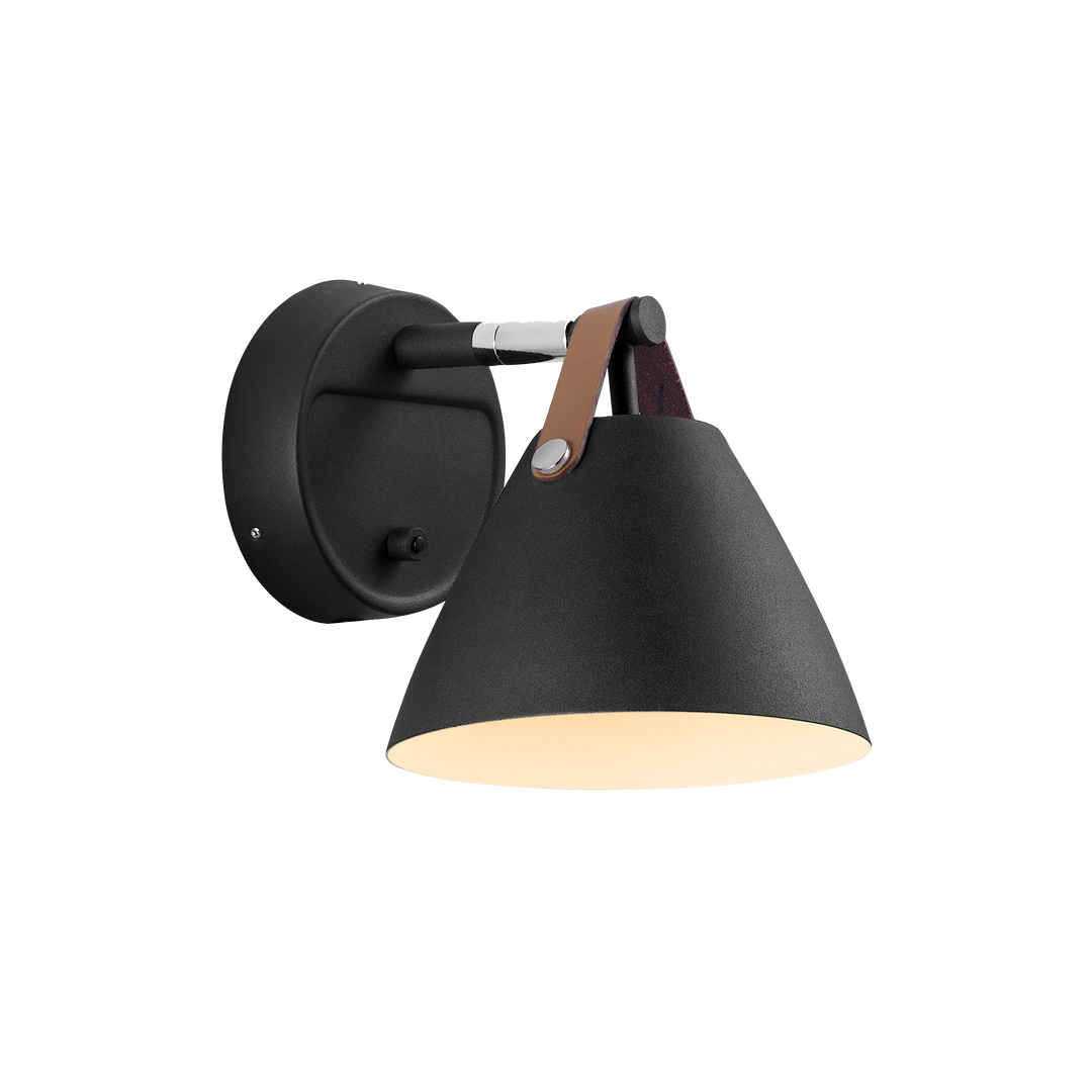 Strap 15 | Wall light | Black